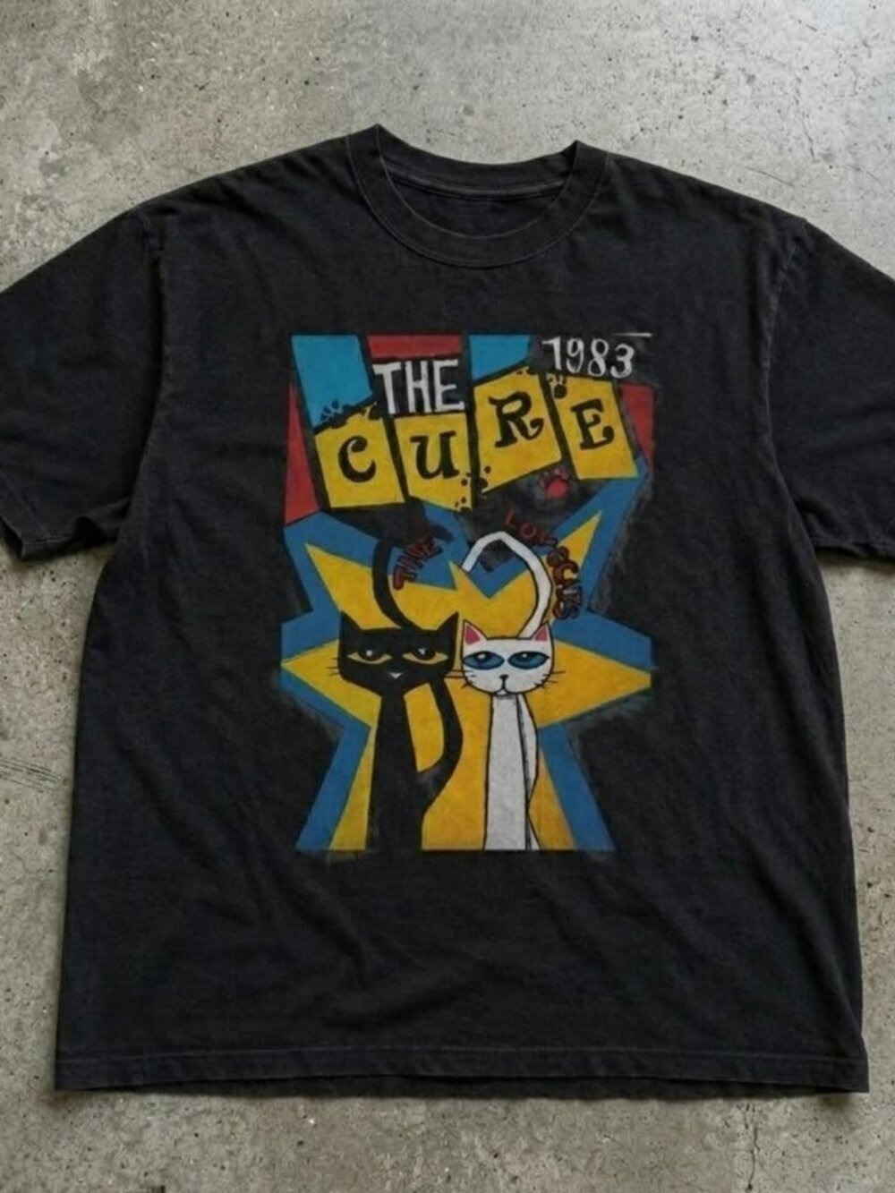 Black The Cure 1983 cotton with Pete the cat t-shirt